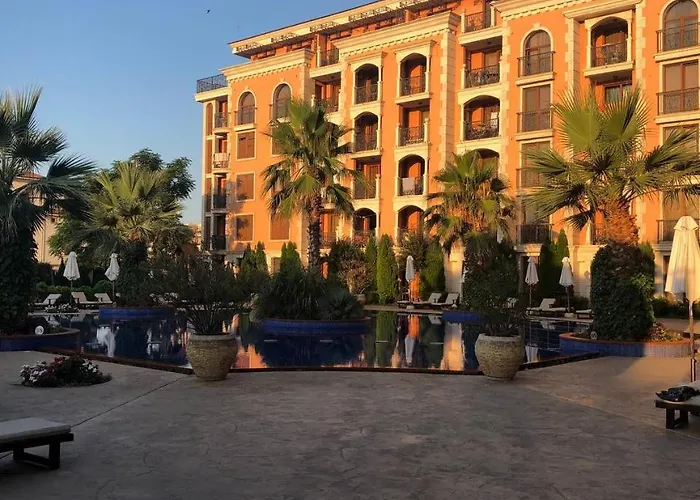 Апартамент Cascadas Равда