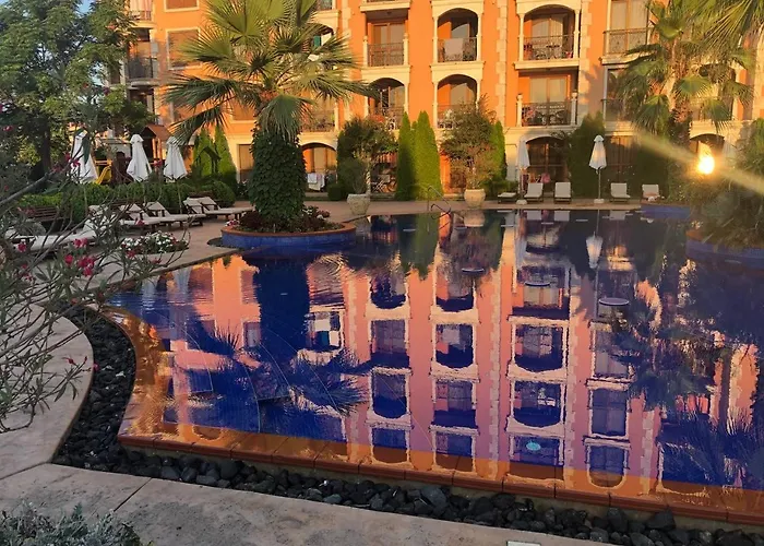 Cascadas Апартамент *